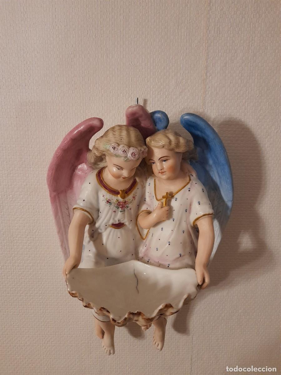 Antig&uuml;edades: Benditera de biscuit - Foto 2