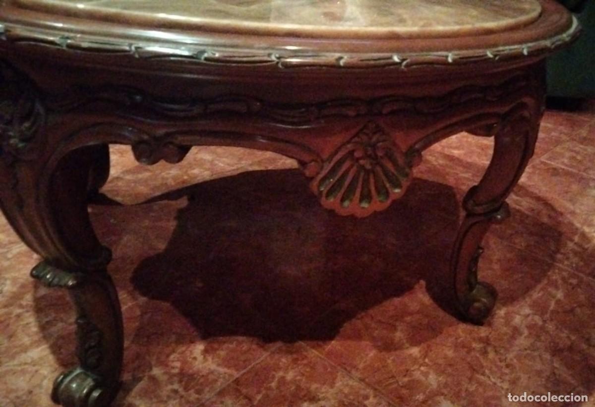 Antig&uuml;edades: Mesa de centro de madera ornamentada y m&aacute;rmol - Foto 2