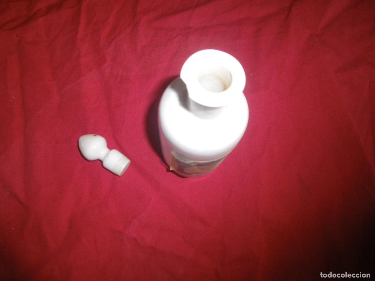 Antig&uuml;edades: TARRO DE FARMACIA DE OPALINA - Foto 3