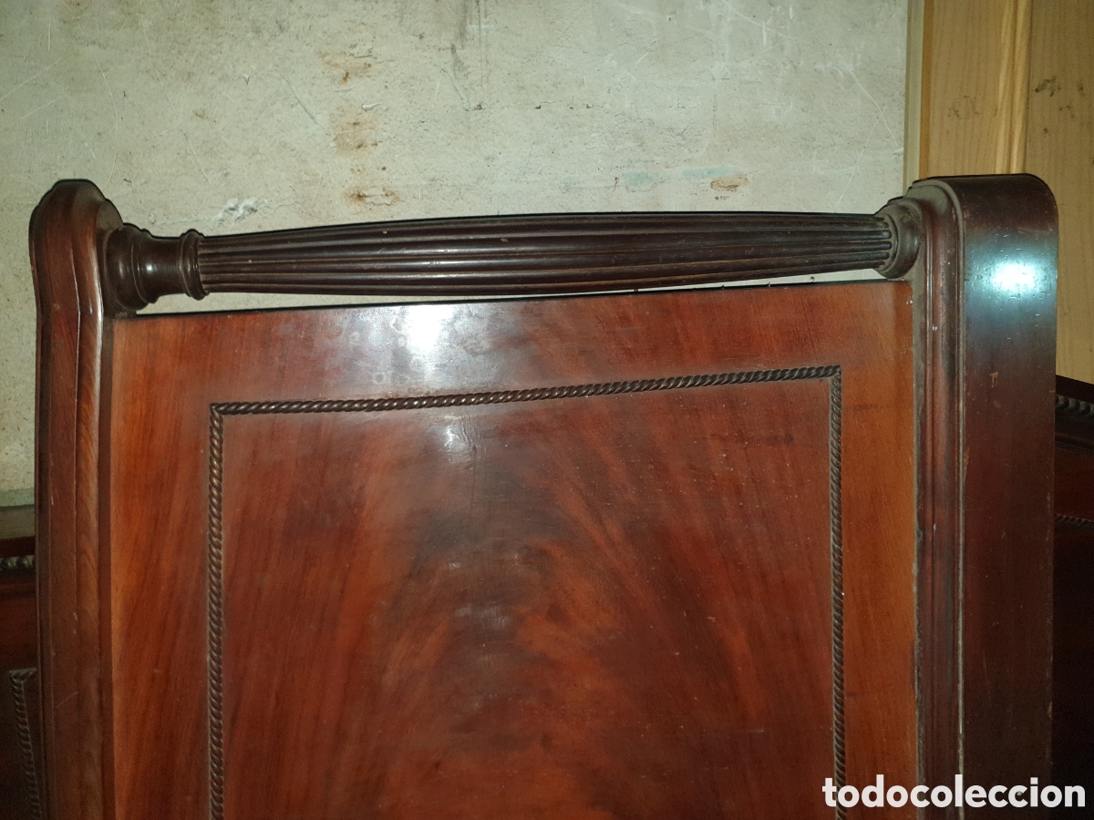 Antig&uuml;edades: CABEZAL CAMA MADERA CAOBA - Foto 3