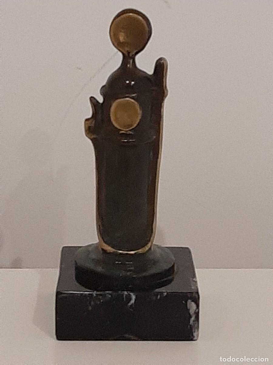 Antig&uuml;edades: SURTIDOR CEPSA DE BRONCE CON BASE DE M&Aacute;RMOL. - Foto 1