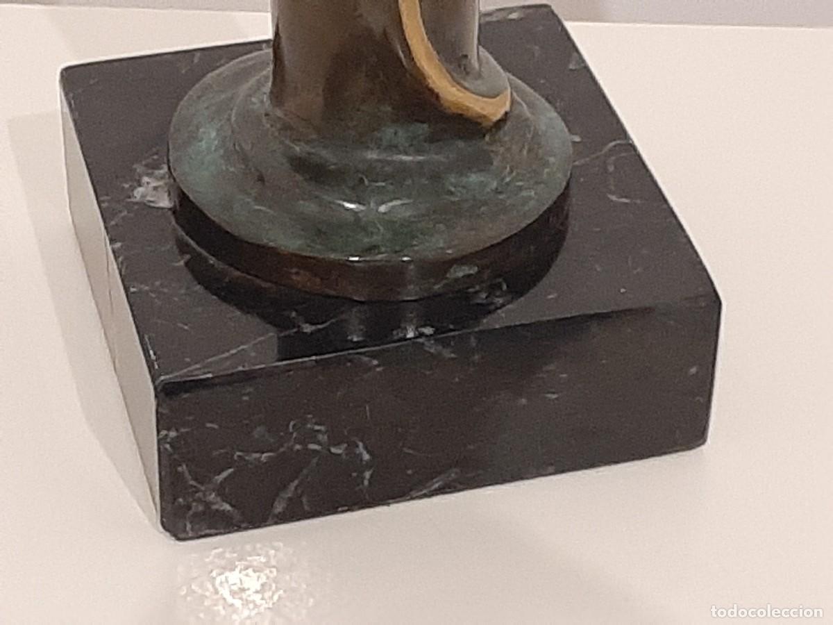 Antig&uuml;edades: SURTIDOR CEPSA DE BRONCE CON BASE DE M&Aacute;RMOL. - Foto 5