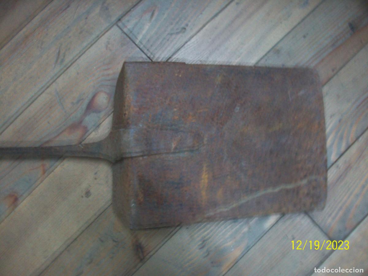 Antig&uuml;edades: ANTIGUA PALA PARA CARBON - Foto 5