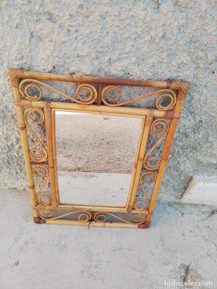 Antig&uuml;edades: vintage espejo de mimbre - Foto 1