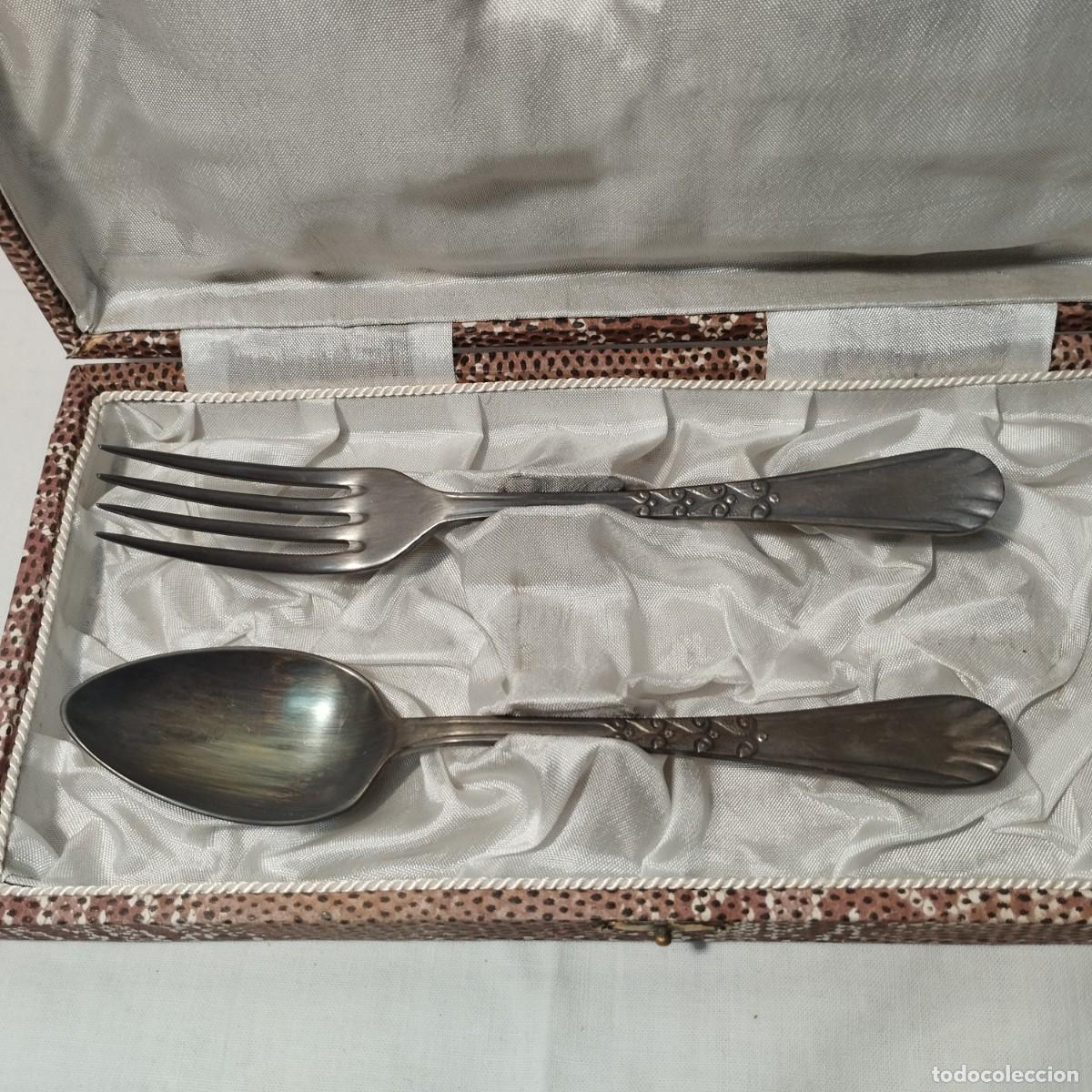 Antig&uuml;edades: ESTUCHE DE REGALO DE COMUNI&Oacute;N CON CUBIERTOS - Foto 2