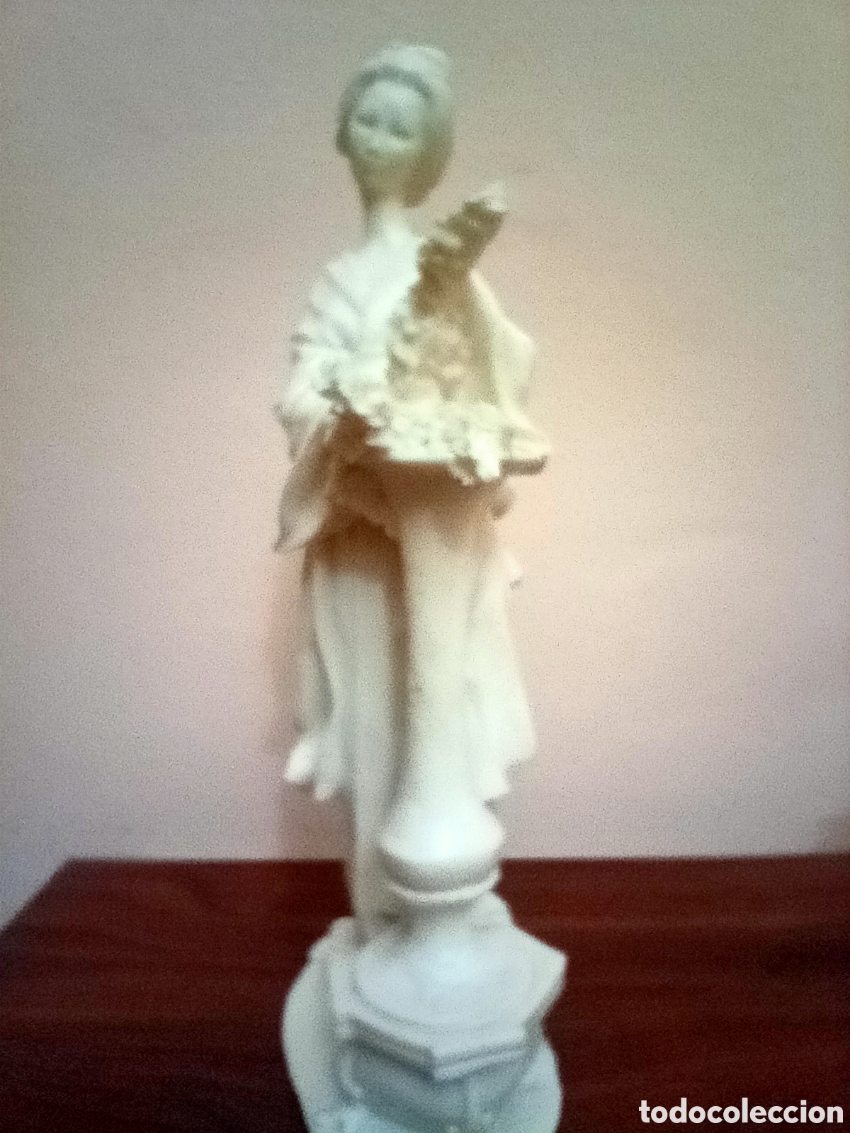 Antig&uuml;edades: Figura Geisa J.B - Foto 2