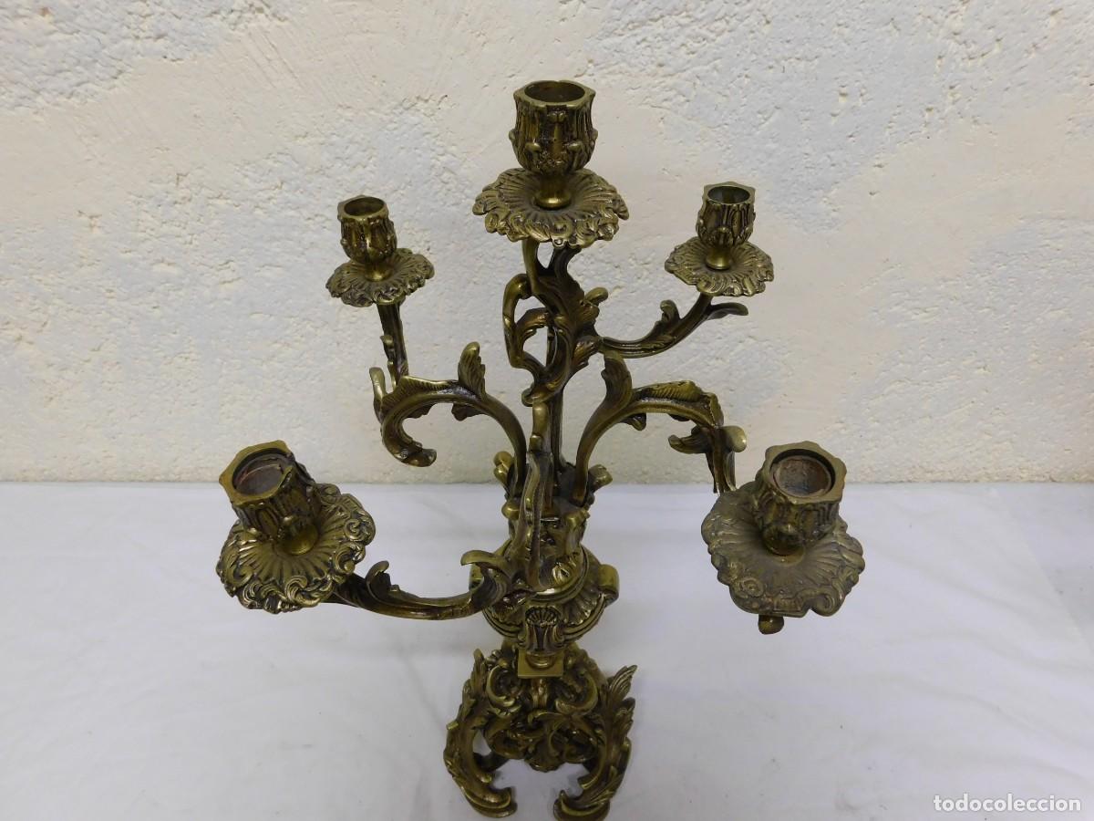 Antig&uuml;edades: PAREJA CANDELABROS BRONCE - Foto 5