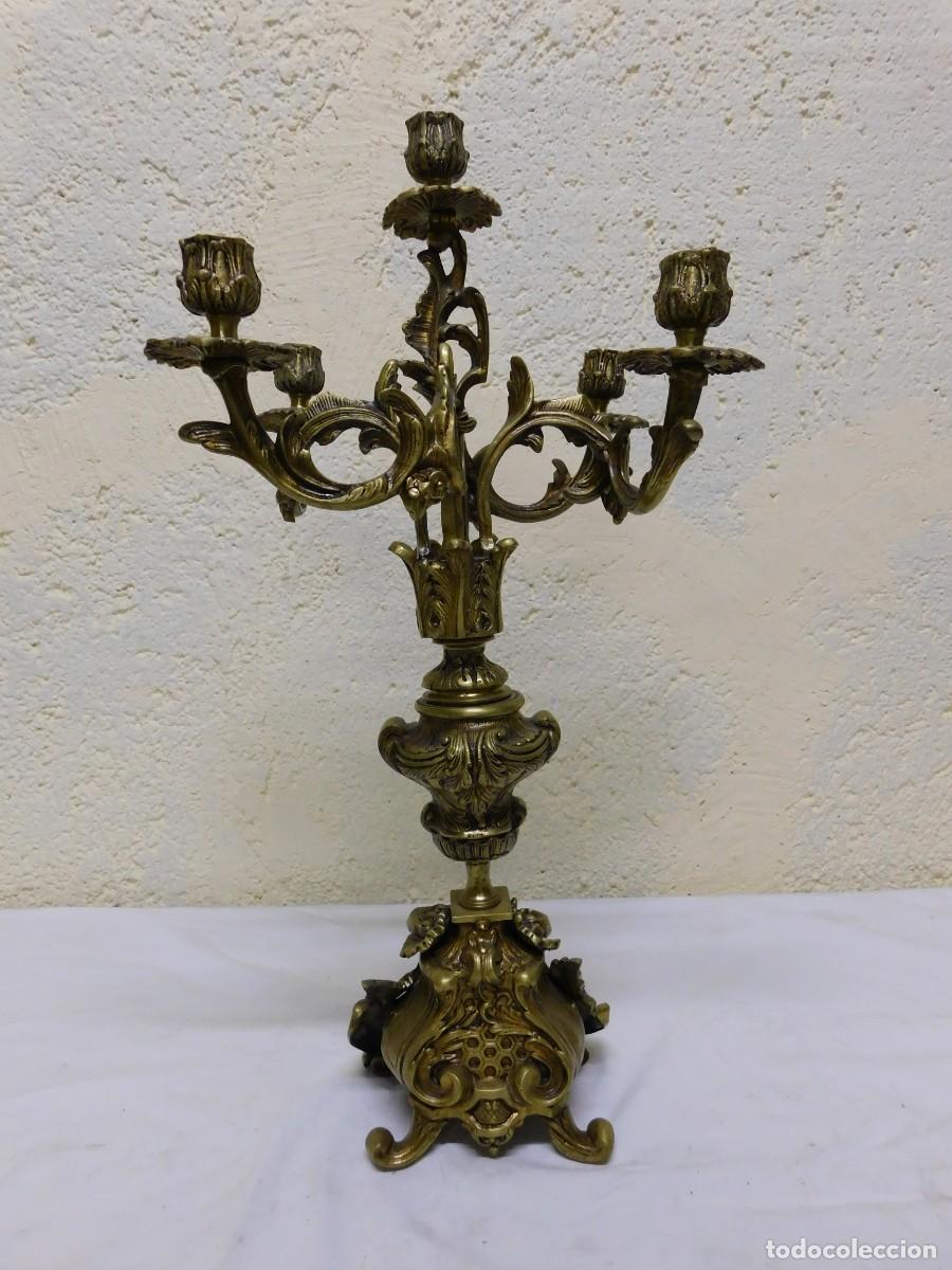 Antig&uuml;edades: PAREJA CANDELABROS BRONCE - Foto 10