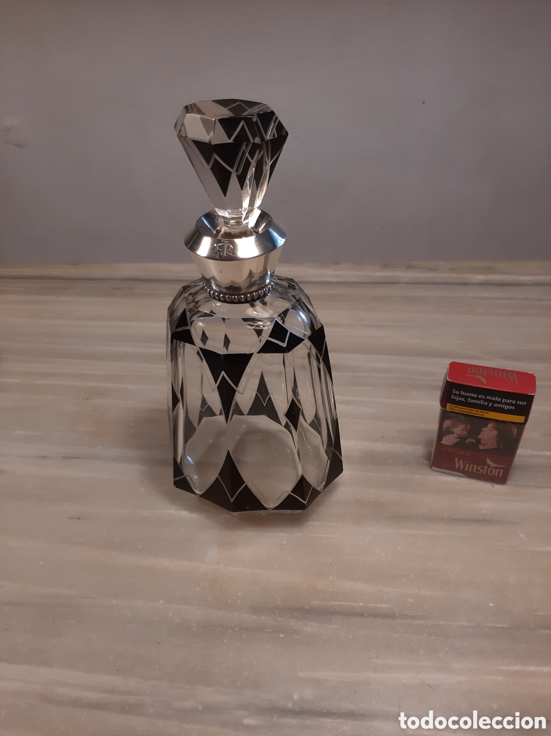 Antig&uuml;edades: Antigua licorera art deco - Foto 1