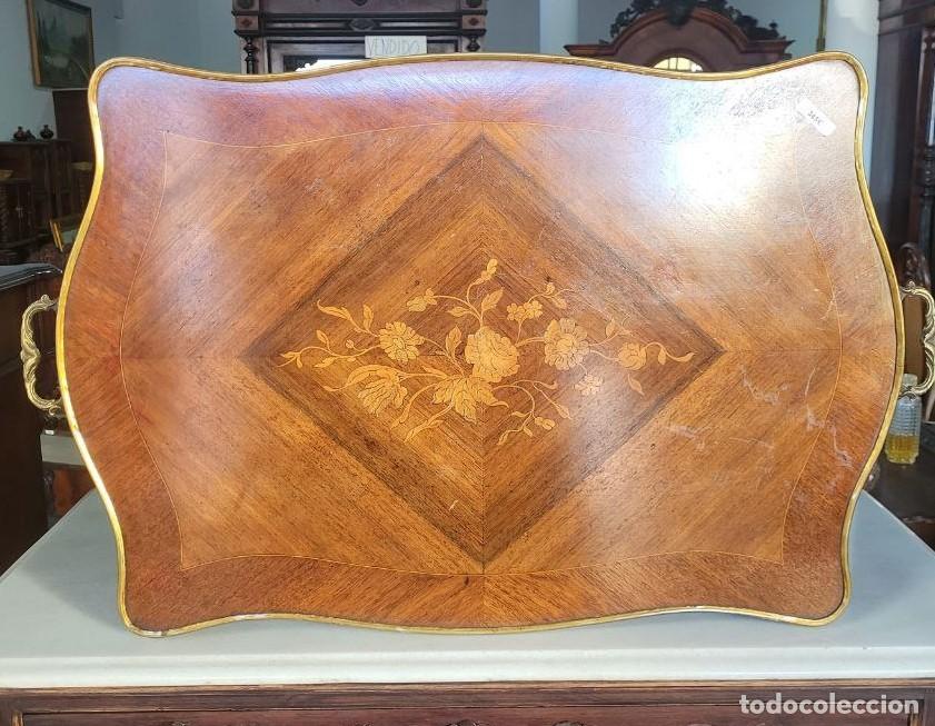 Antig&uuml;edades: Mesa auxiliar de marqueteria - Foto 4