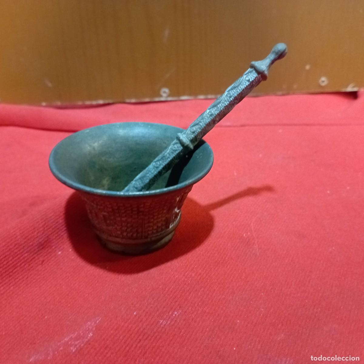 Antig&uuml;edades: peque&ntilde;o mortero - Foto 2