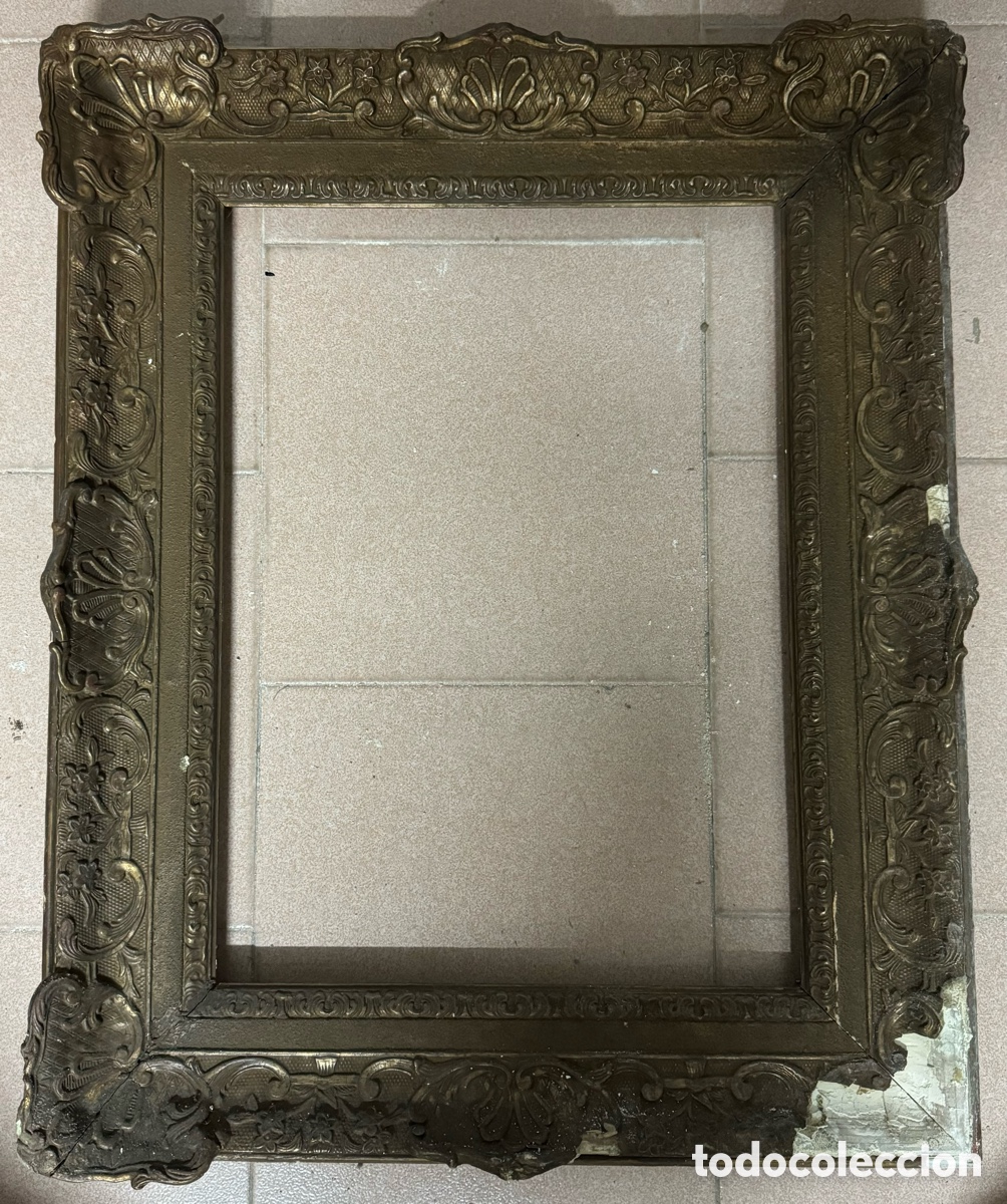Antig&uuml;edades: Marco dorado del siglo XIX - Foto 1