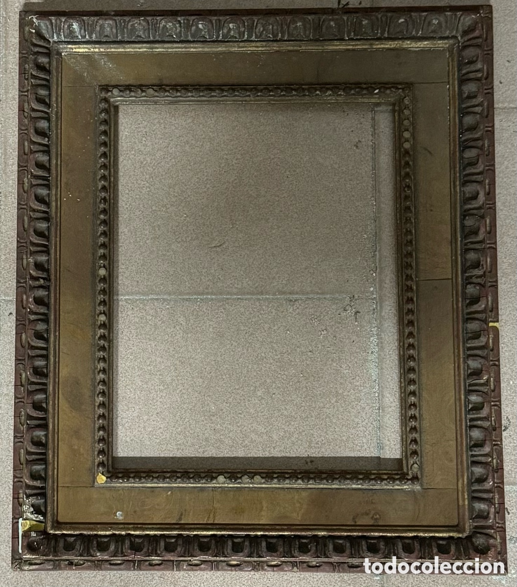 Antig&uuml;edades: Marco dorado del siglo XIX - Foto 1