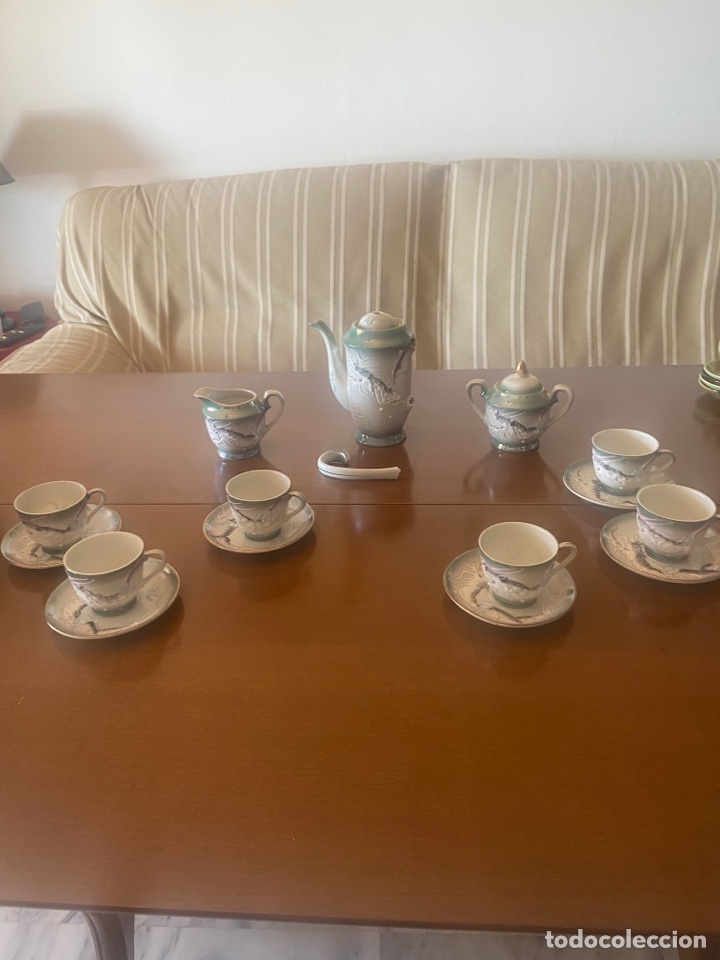 Antig&uuml;edades: Juego de cafe relieve dragones - Foto 1