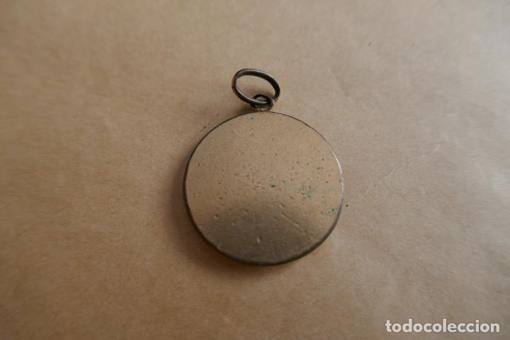 Antig&uuml;edades: MEDALLA RELIGIOSA - Foto 3