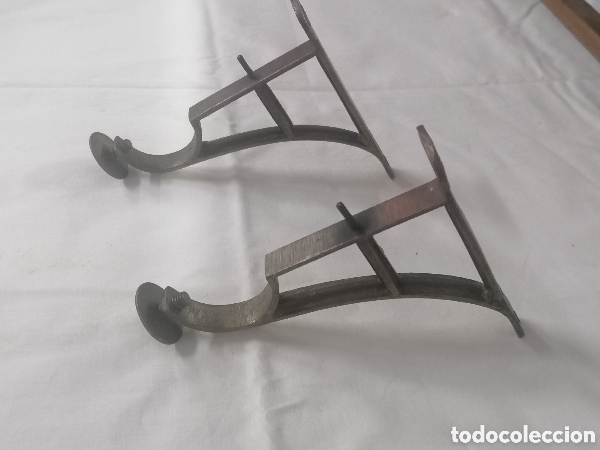 Antig&uuml;edades: Soportes de estante antiguos - Foto 1