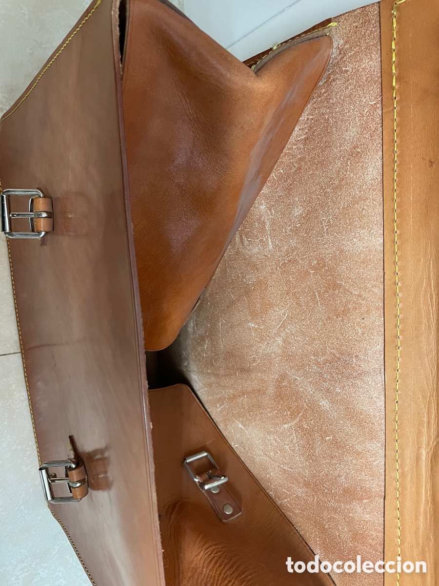 Antig&uuml;edades: Malet&iacute;n portadocumentos de piel - Foto 3