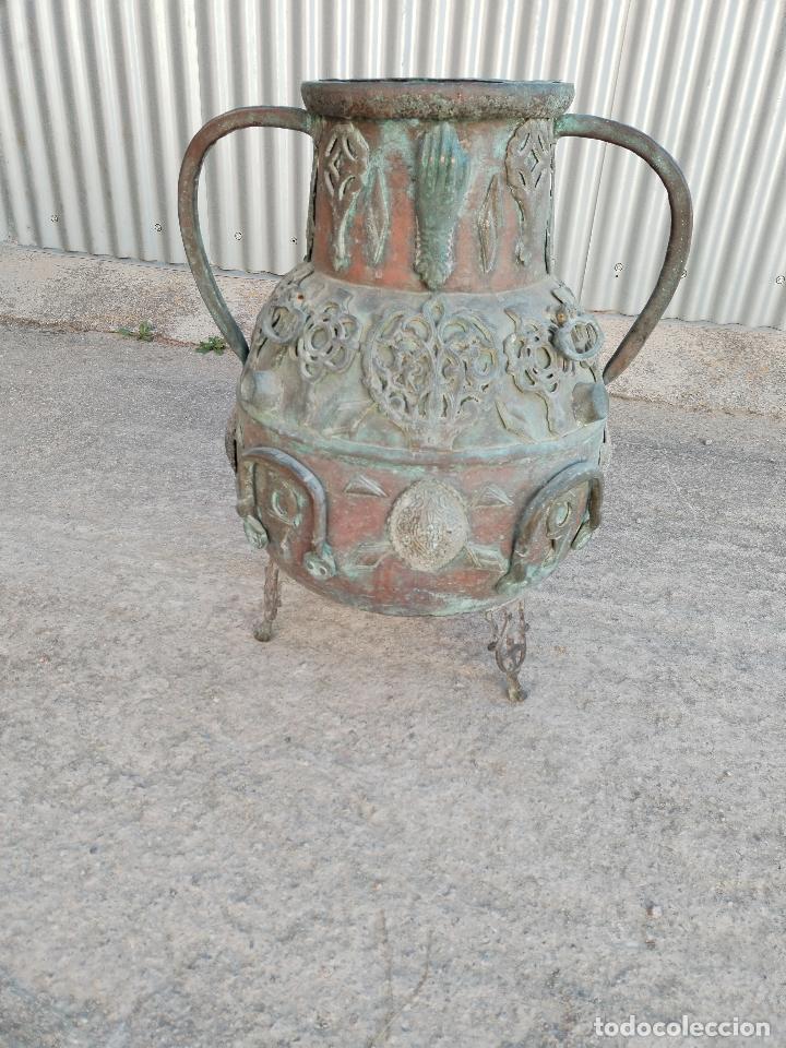 Antig&uuml;edades: tinaja turca de bronce - Foto 3