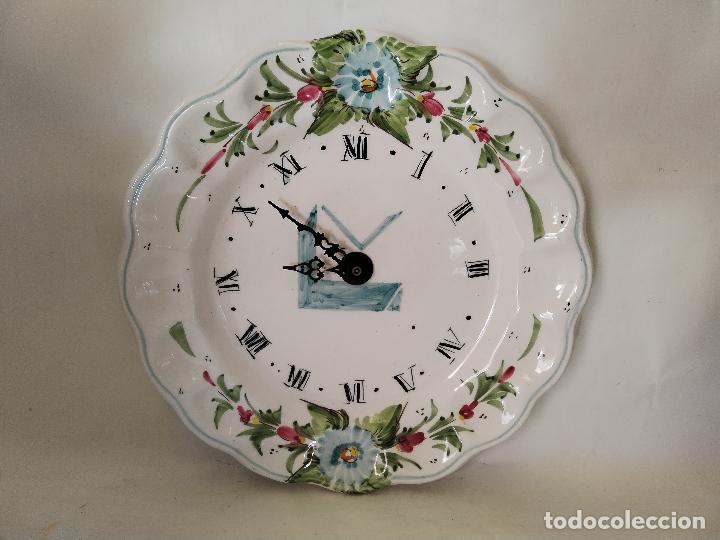 Antig&uuml;edades: reloj en ceramica de lario - Foto 3