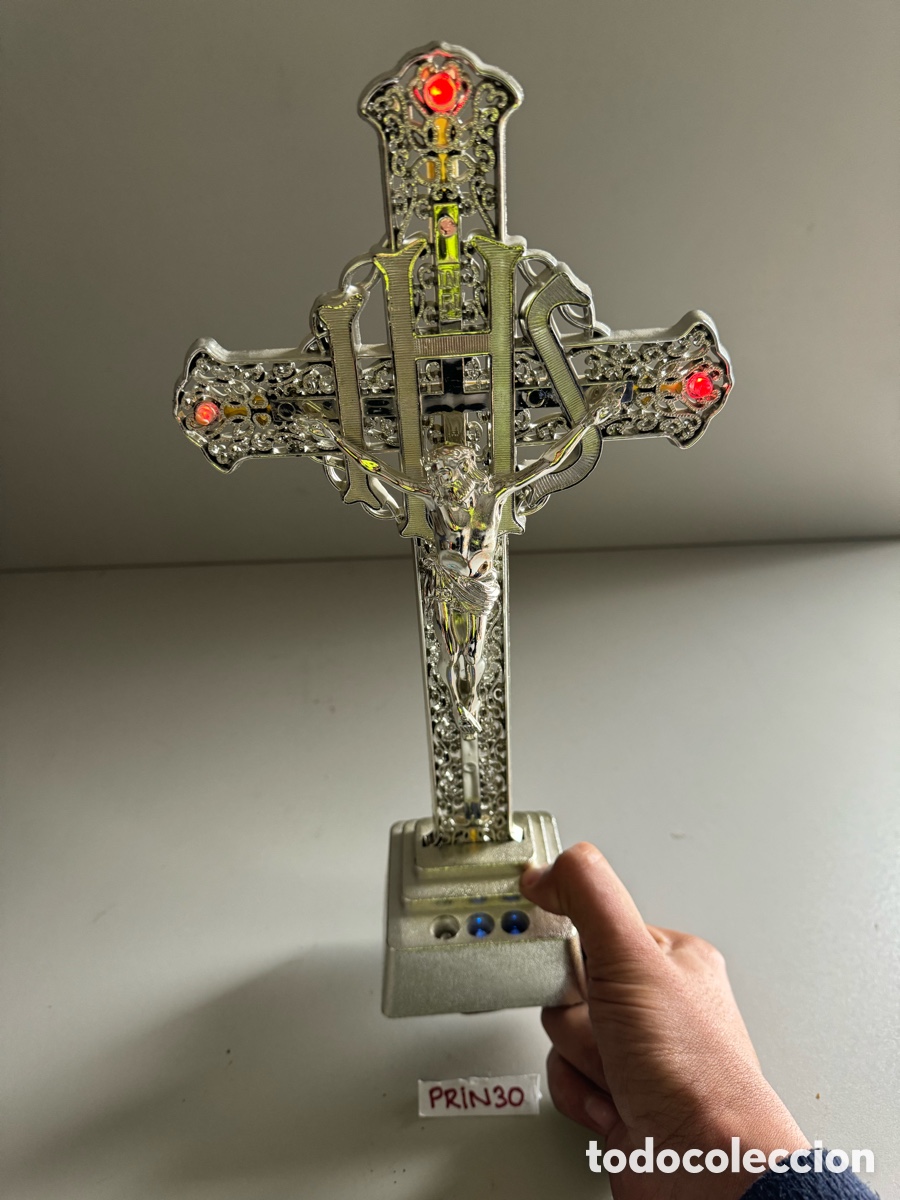 Antig&uuml;edades: Crucifijo con luz - Foto 3