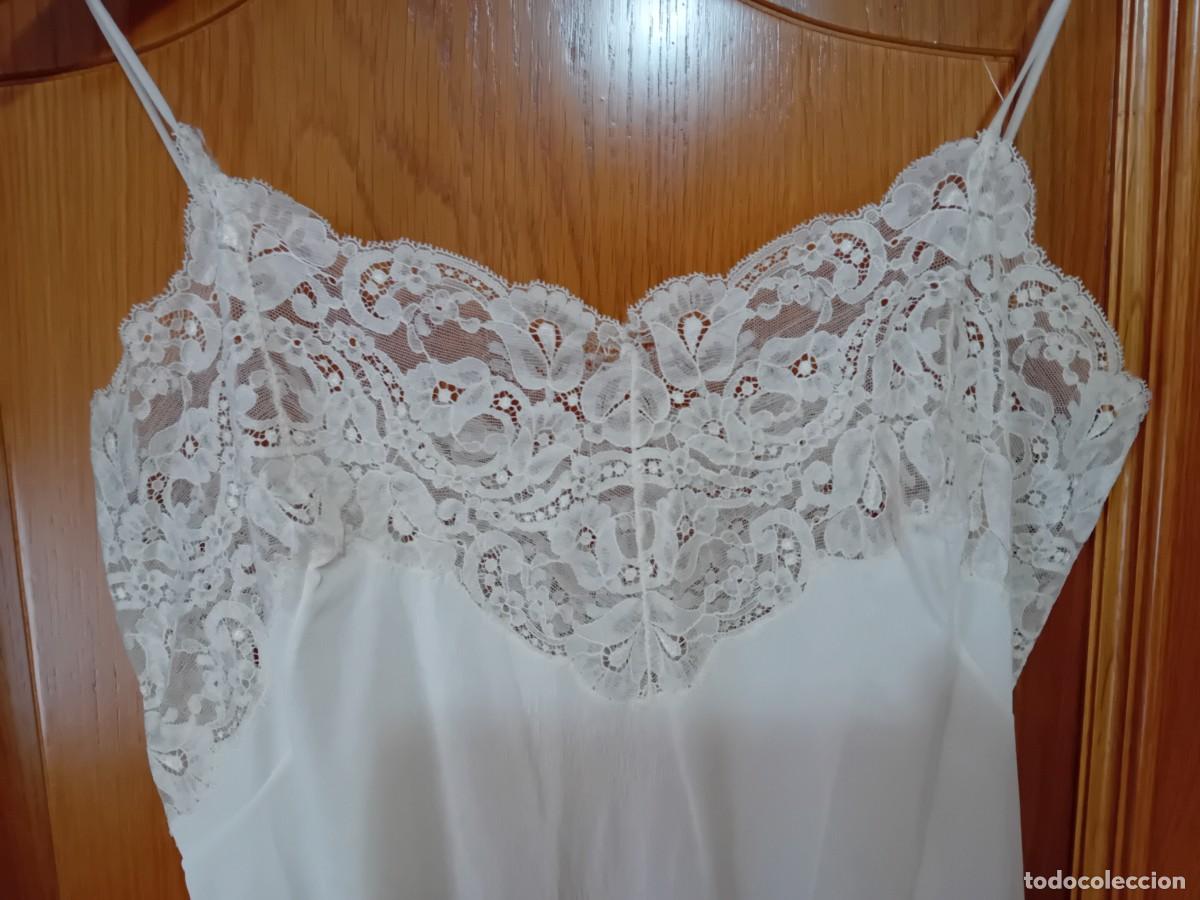 Antig&uuml;edades: Camis&oacute;n - Foto 2