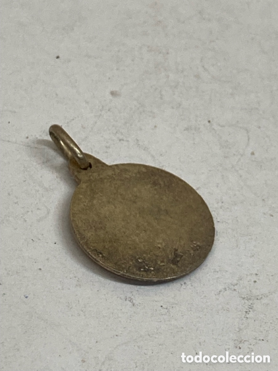 Antig&uuml;edades: Medalla de plata religiosa C140 - Foto 2