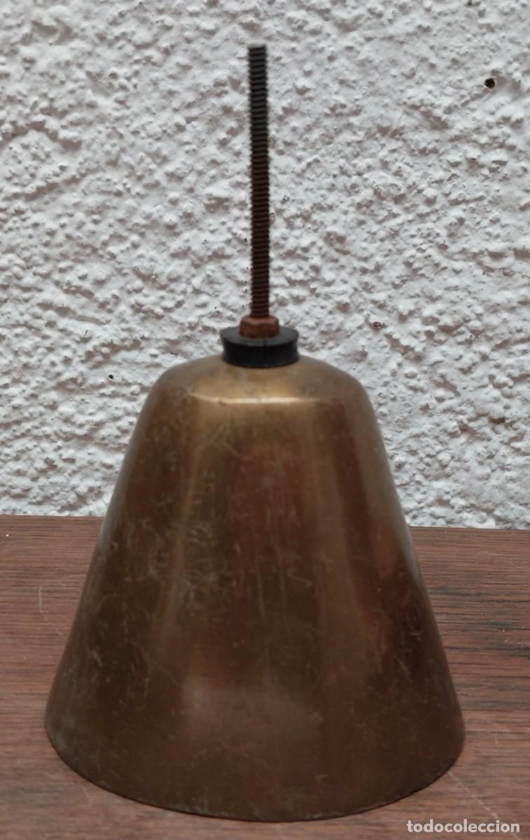 Antig&uuml;edades: CAMPANA DE BRONCE, ARTESANAL - Foto 2