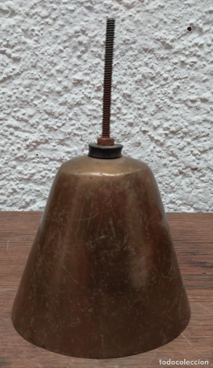 Antig&uuml;edades: CAMPANA DE BRONCE, ARTESANAL - Foto 6