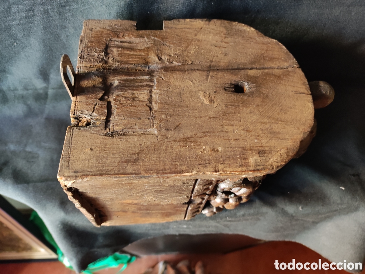 Antig&uuml;edades: Peana de madera tallada - Foto 5