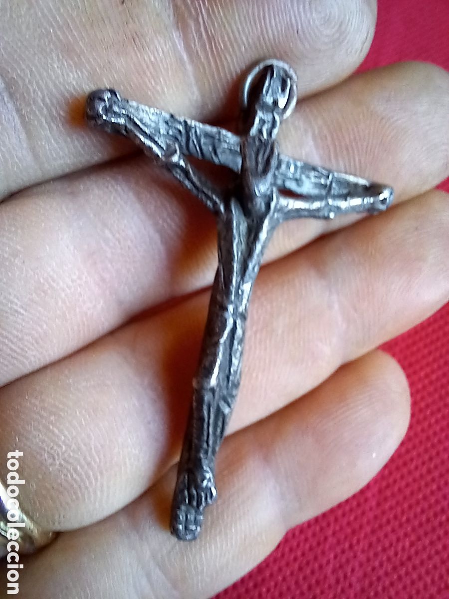 Antig&uuml;edades: COLGANTE CRUCIFIJO - Foto 1