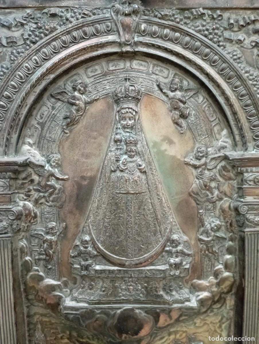 Antig&uuml;edades: Virgen de Bego&ntilde;a con marco dorado. - Foto 4