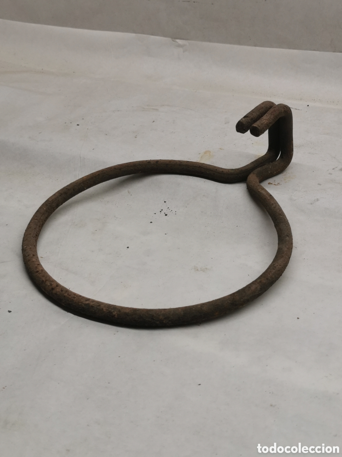 Antig&uuml;edades: Soporte maceta balc&oacute;n - Foto 1