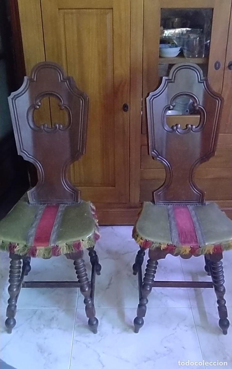 Antig&uuml;edades: Dos preciosas sillas castellanas. - Foto 1