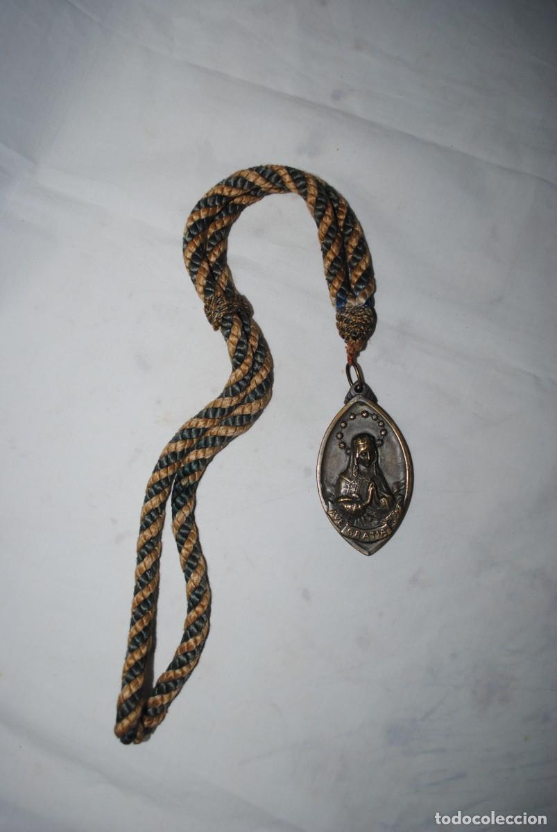 Antig&uuml;edades: MEDALLA DE BRONCE DE SAN LUIS Y , LA VIRGEN . - Foto 4