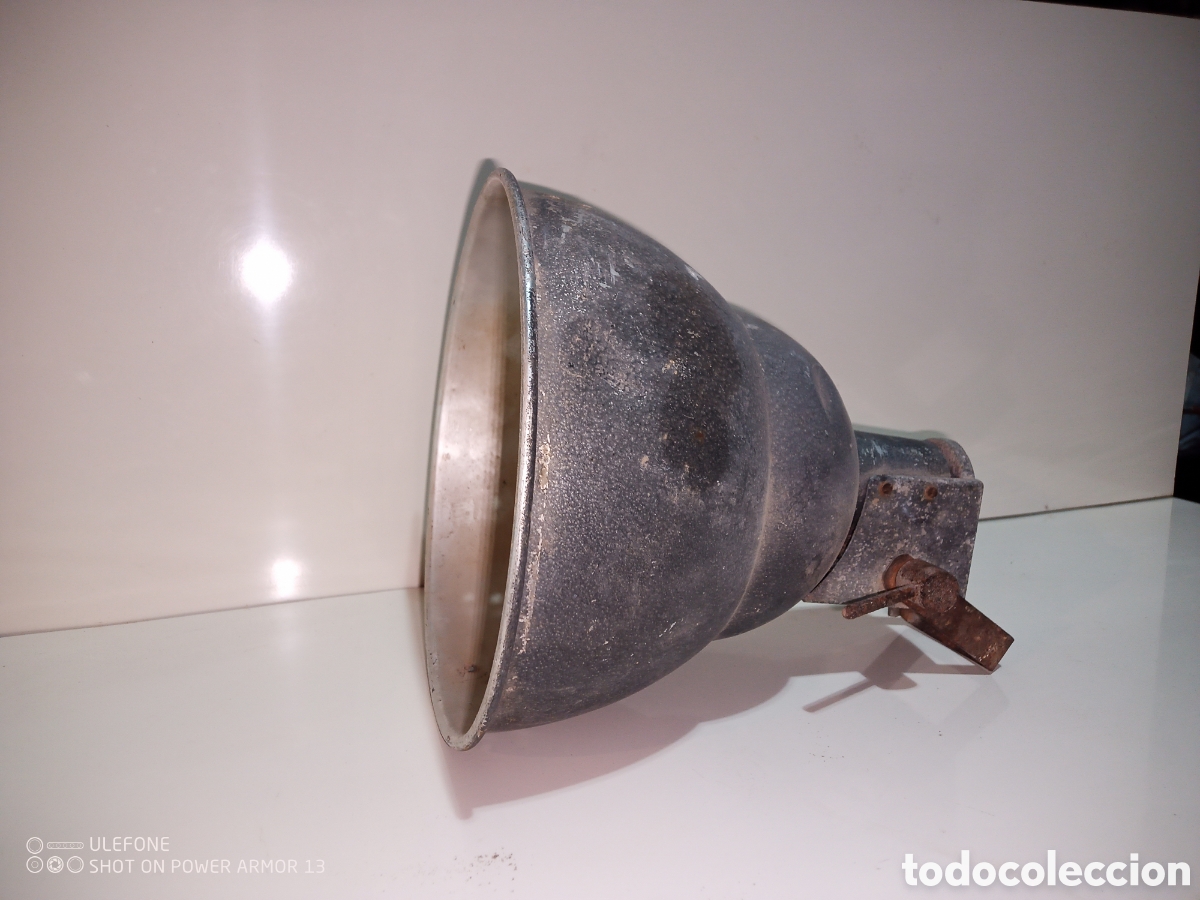 Antig&uuml;edades: Foco industrial aluminio - Foto 2