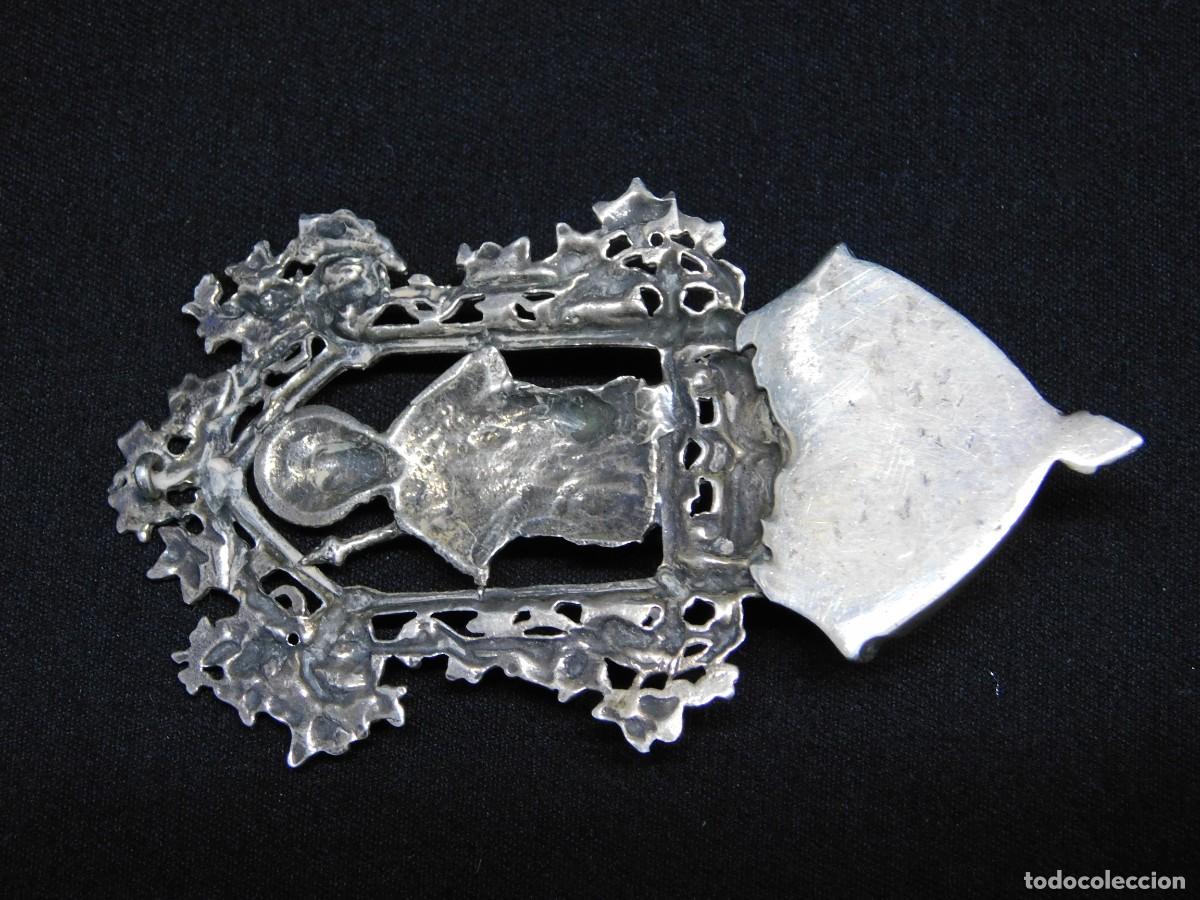 Antig&uuml;edades: BENDITERA DE PLATA - Foto 4