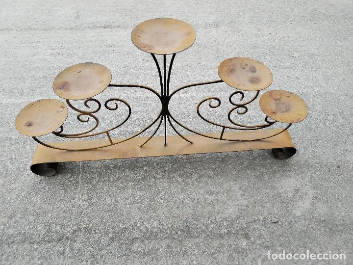 Antig&uuml;edades: candelabro de forja - Foto 4