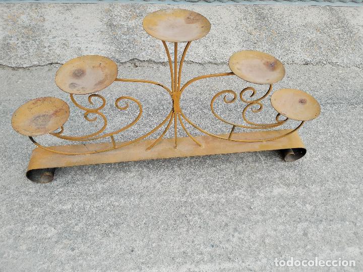 Antig&uuml;edades: candelabro de forja - Foto 5