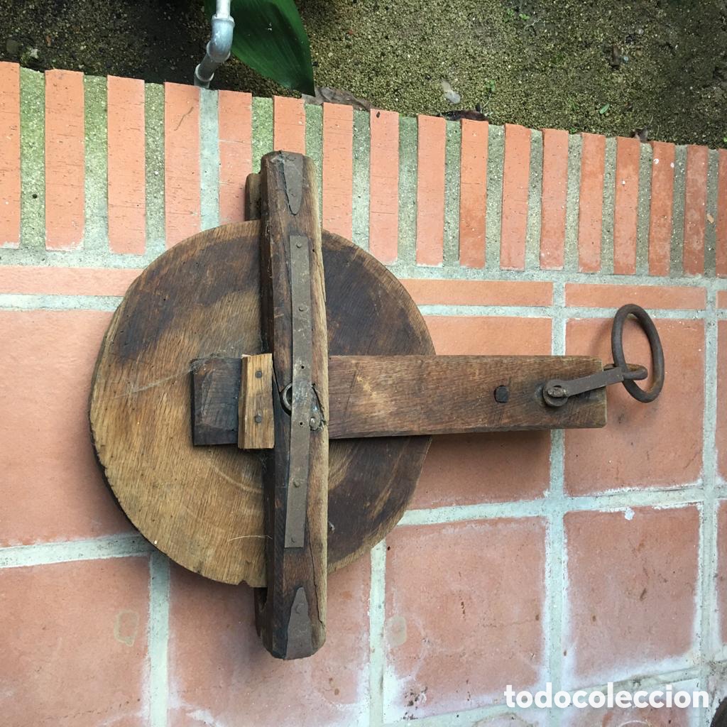 Antig&uuml;edades: POLEA DE MADERA ANTIGUA / RESTAURADA - Foto 3