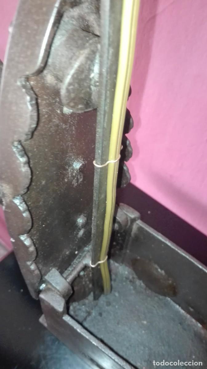 Antig&uuml;edades: ANTIGUA LAMPARA PLANCHA - Foto 12