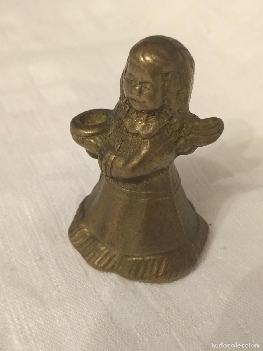 Antig&uuml;edades: Peque&ntilde;o &aacute;ngel de bronce. - Foto 3
