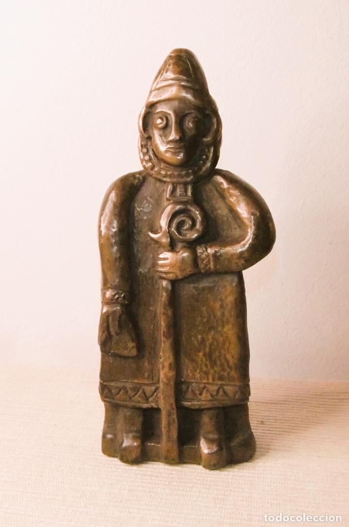 Antig&uuml;edades: IMAGEN DE ST. PATRICK EN RESINA Y BRONCE - Foto 1