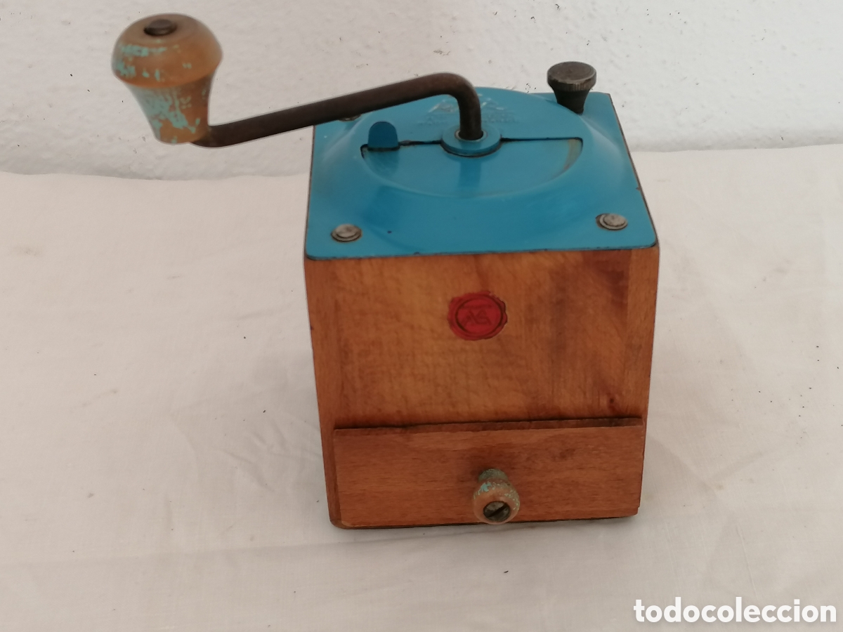 Antig&uuml;edades: Molinillo de caf&eacute; antiguo - Foto 3