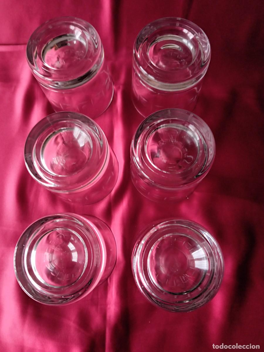 Antig&uuml;edades: 6 vasos anchos tallados - Foto 3