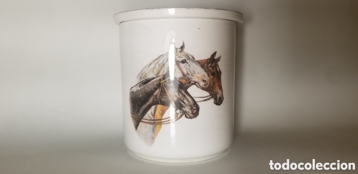Antig&uuml;edades: TARRO DE PORCELANA - Foto 1