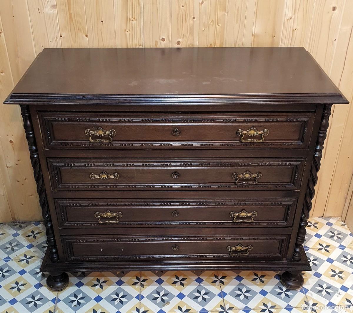 Antig&uuml;edades: Dormitorio Espa&ntilde;ol de nogal - Foto 7