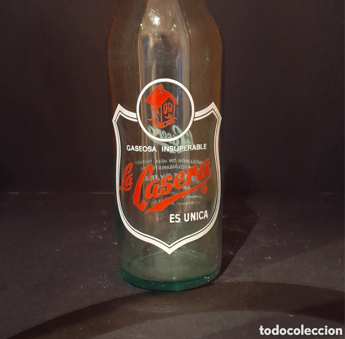 Antig&uuml;edades: Botella de gaseosa La Casera. - Foto 1