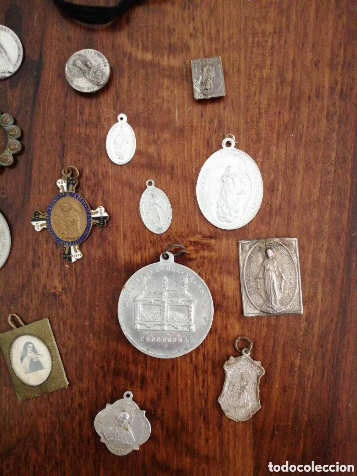 Antig&uuml;edades: 19 Medallas - Foto 2