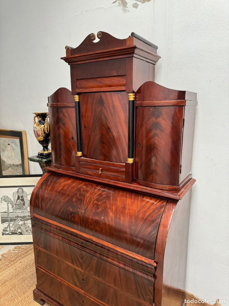 Antig&uuml;edades: Excepcional mueble escritorio abatible chapado en caoba - Foto 2