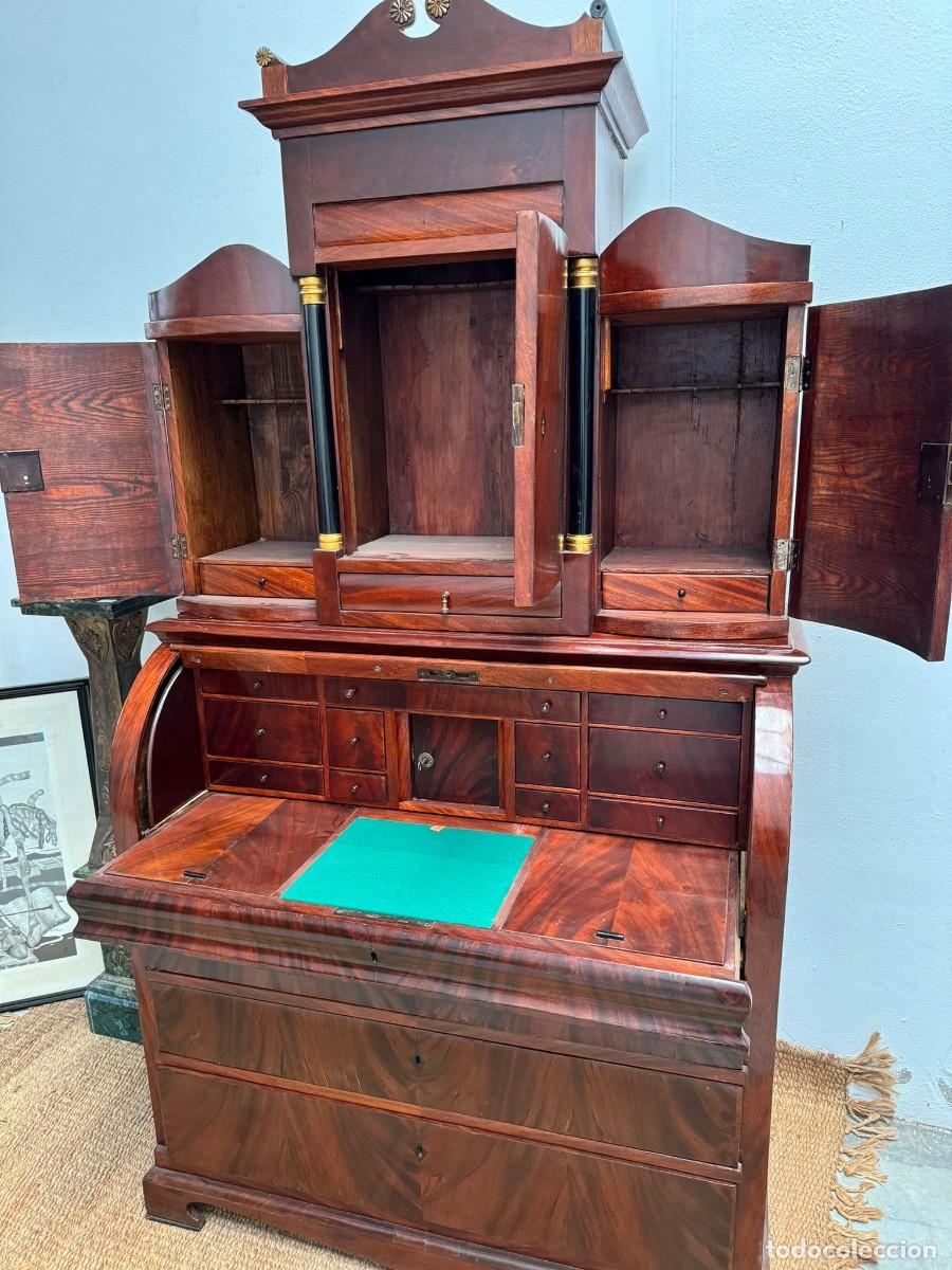 Antig&uuml;edades: Excepcional mueble escritorio abatible chapado en caoba - Foto 4